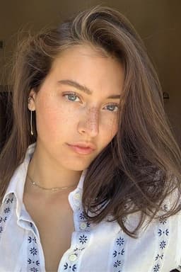 Naomi Scott