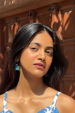 Naomi Scott