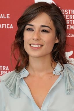 Naomi Scott