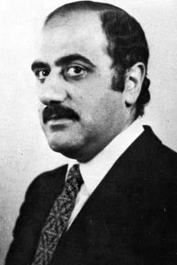 Naomi Scott