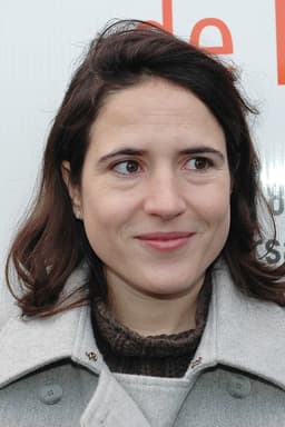 Naomi Scott